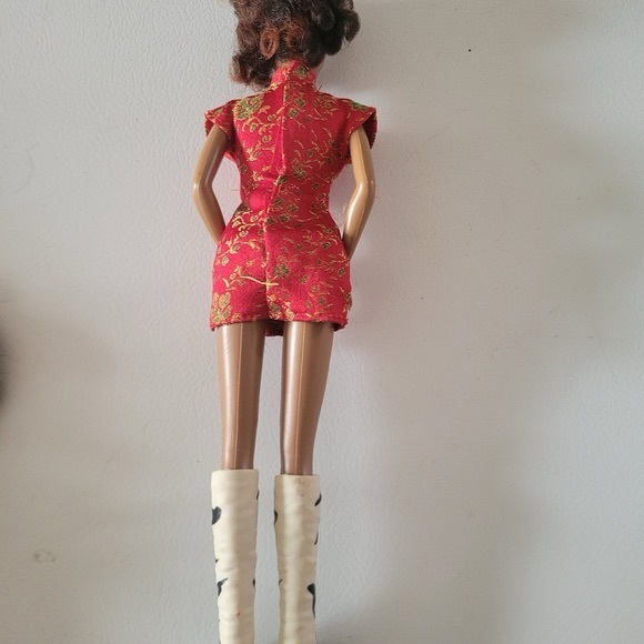 Vintage 1998 Scary Spice Barbie - Picture 5 of 6